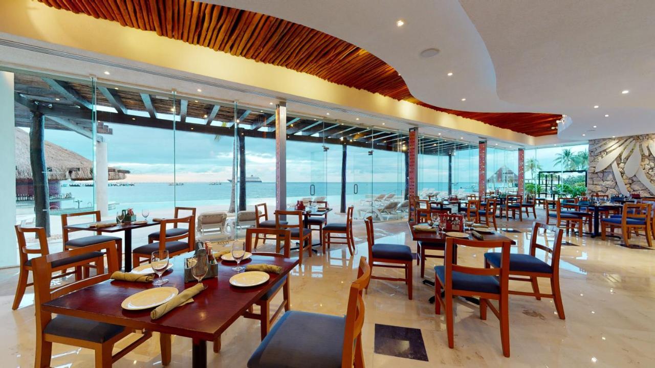 فندق جراند بارك رويال كوزوميل شامل الكل المظهر الخارجي الصورة Restaurant at the hotel